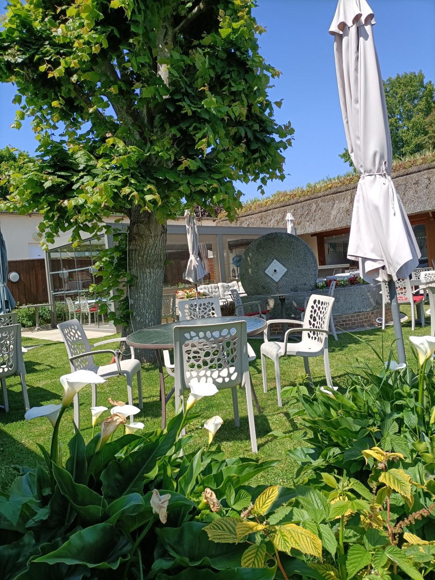 Auberge Du Vieux Tour Le Manoir Canapville  エクステリア 写真