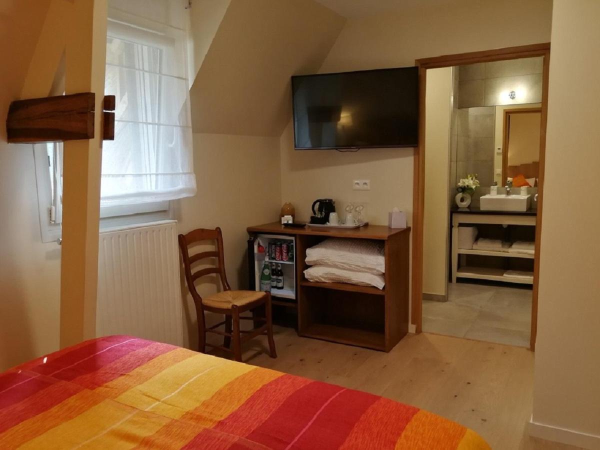 Auberge Du Vieux Tour Le Manoir Canapville  エクステリア 写真